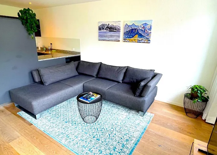 Modern With Alps Scenic Views And Concierge By Swisshut بيت للعطل *